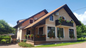 Отель Guest Accommodation Marko Kesić  Грабовац